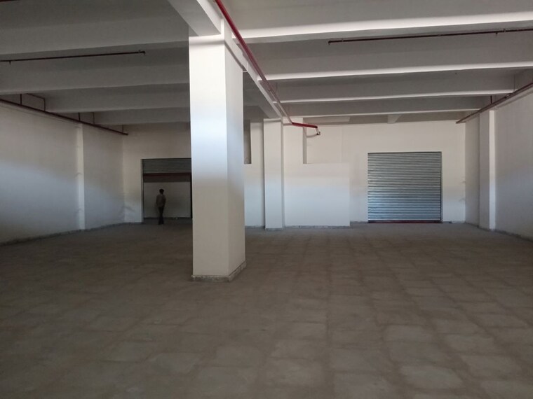 Room, babosa-industrial-park Commercial Warehouse 11000 Sq.Ft. In Saravali Thane 10588760