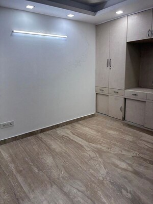 Room in 2 BHK Builder Floor at Malviya Nagar – for Rent