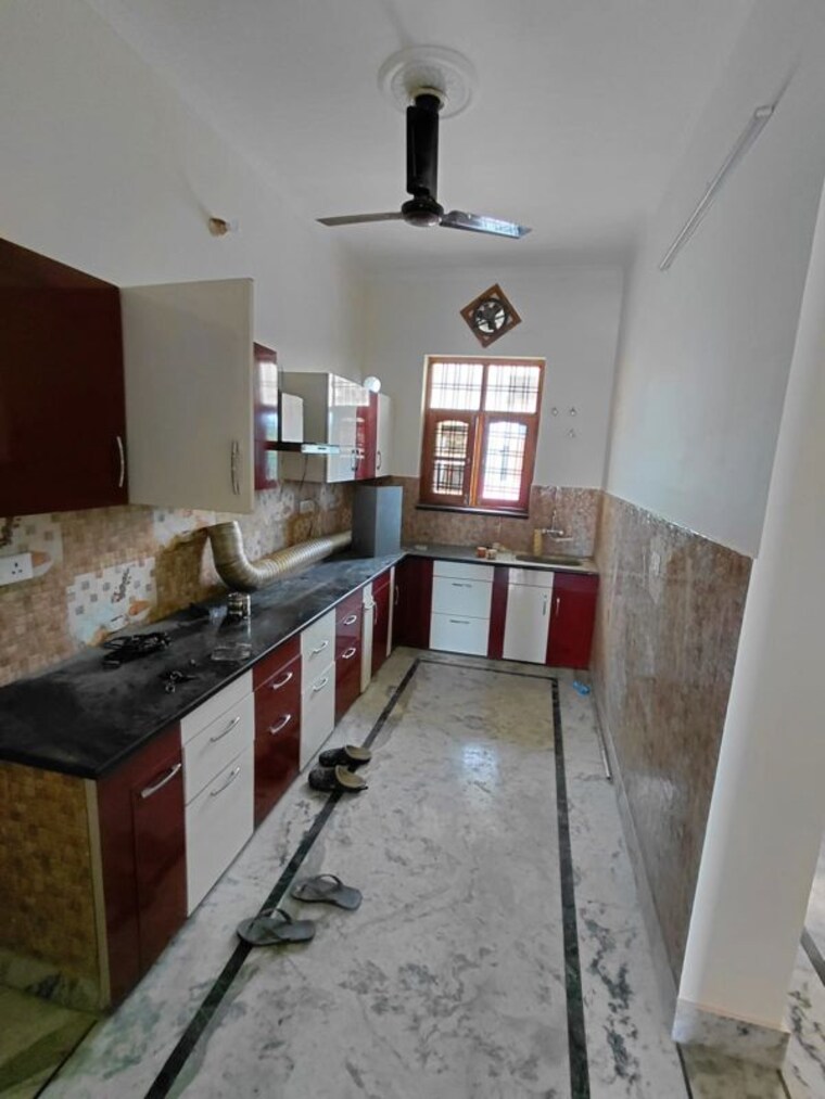 Kitchen, vasant vihar 3 Bedroom 1780 Sq.Ft. Builder Floor In Vasant Vihar Dehradun 10588792