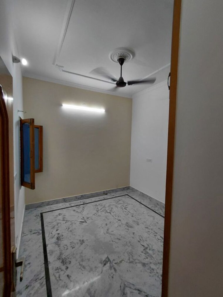 Bathroom, vasant vihar 3 Bedroom 1780 Sq.Ft. Builder Floor In Vasant Vihar Dehradun 10588792