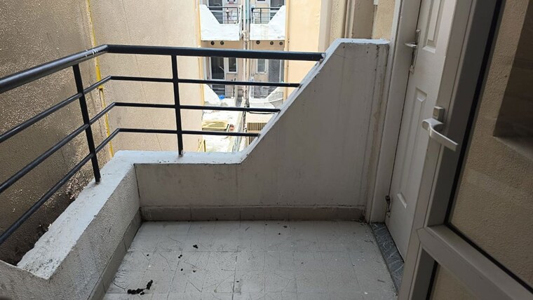 Balcony, bptp-park-81 3 Bedroom 275 Sq.Yd. Apartment In Sector 81 Faridabad 10588795
