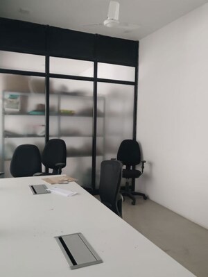  Office Space For Rent in Rs Puram
