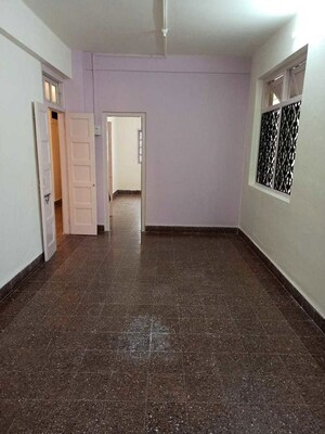 Room in 3 BHK Apartment at Ajanta Apartment Colaba, Colaba – for Rent