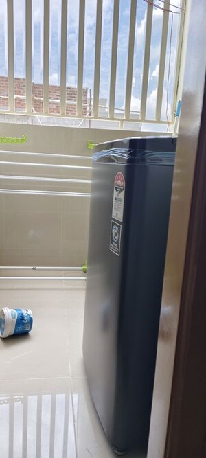 Furnished Amenities in 1 BHK Apartment at Halasuru – for Rent