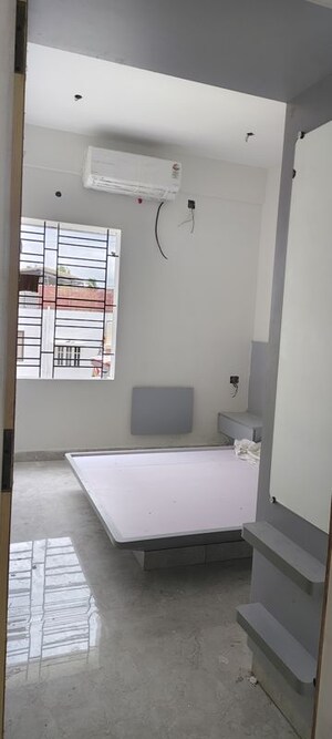 Room in 1 BHK Apartment at Indiranagar – for Rent