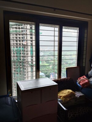Team Area in 3 BHK Apartment at Acme Ozone, Manpada – for Sale