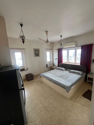 Bedroom in 3 BHK Apartment at Jolly Maker Apartment, Cuffe Parade – for Sale