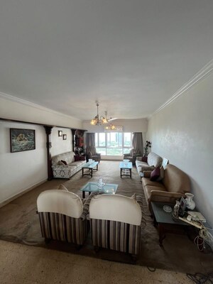 Living Room in 3 BHK Apartment at Jolly Maker Apartment, Cuffe Parade – for Sale