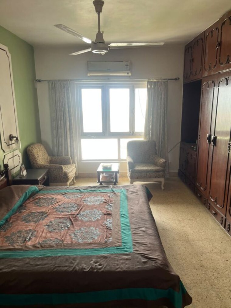 Bedroom, jolly-maker-apartment 3 Bedroom 2000 Sq.Ft. Apartment In Cuffe Parade Mumbai 10525558