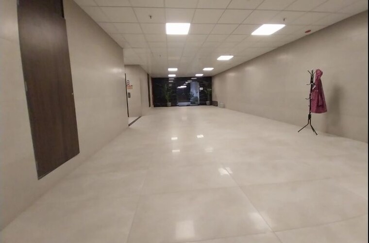 Room, andheri east Commercial Office Space 2150 Sq.Ft. In Andheri East Mumbai 10588910