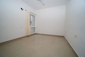 Room in 2 BHK Apartment at Sare Home, Sector 92 – for Sale
