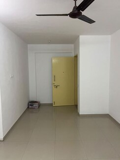 1 BHK Apartment For Sale in Pride World City Long Island