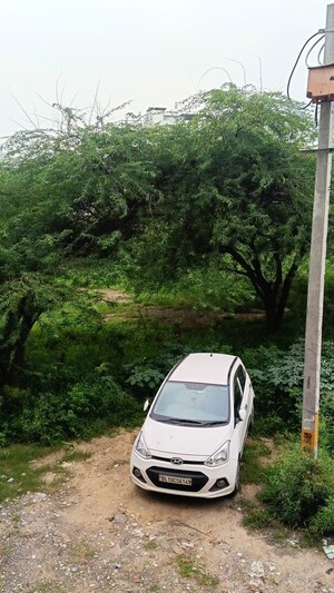 Plot Area in 2 BHK Builder Floor at Sector 23 Dwarka – for Rent