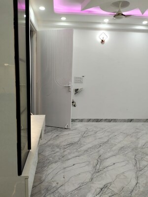 Room in 3 BHK Builder Floor at Khirki Extension – for Sale