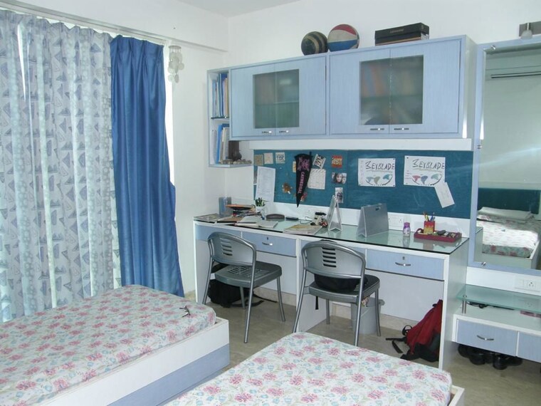 Kitchen, raheja-atlantis-mumbai 3 Bedroom 1400 Sq.Ft. Apartment In Lower Parel Mumbai 10588936