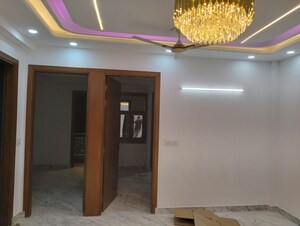 Room in 4 BHK Builder Floor at Khirki Extension – for Rent