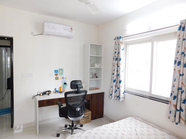 Living Room, ambience-courtyard 3 Bedroom 1700 Sq.Ft. Apartment In Manikonda Hyderabad 10588946