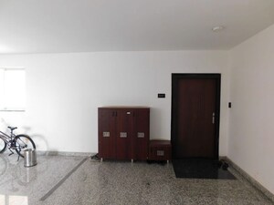 Room in 3 BHK Apartment at Ambience Courtyard, Manikonda – for Rent