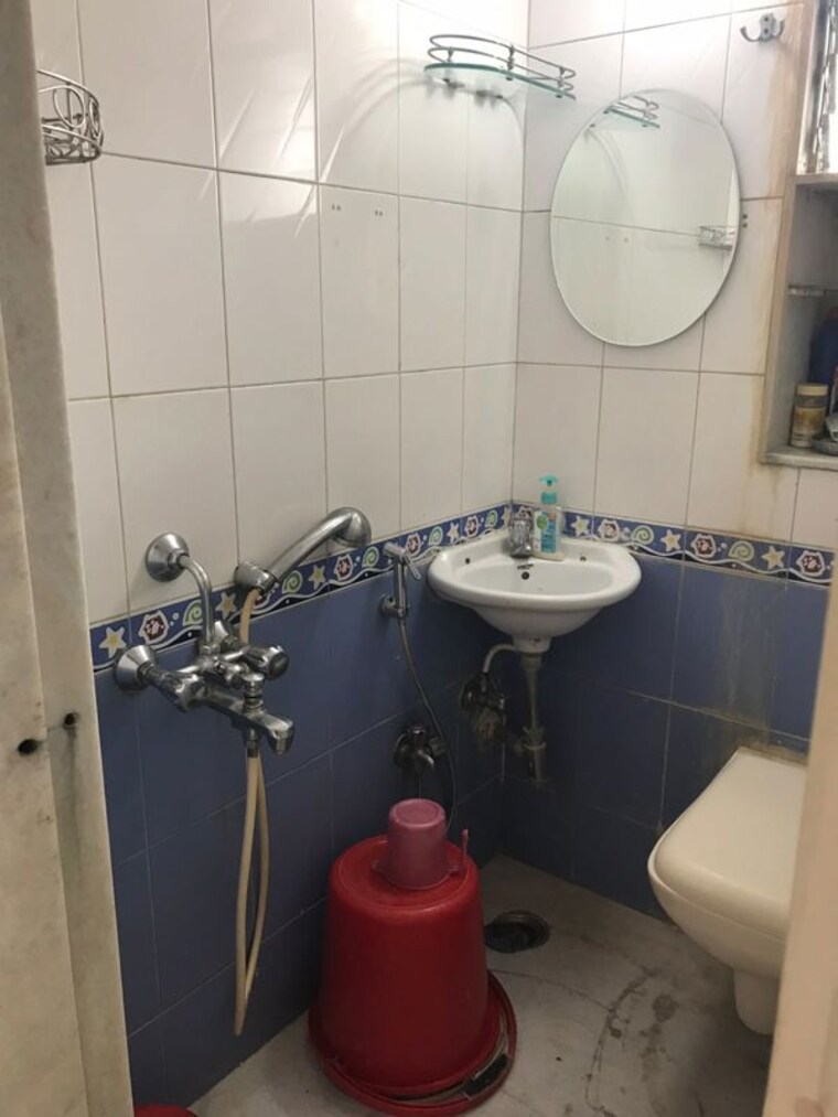 Attached Bathroom, hiranandani-garden-eden-2 1 Bedroom 550 Sq.Ft. Apartment In Powai Mumbai 10588960