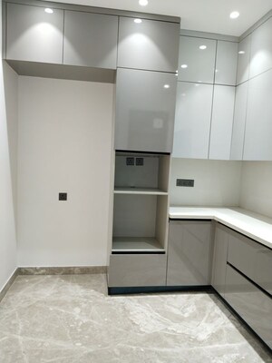 Bathroom in 3 BHK Apartment at Jor Bagh – for Rent