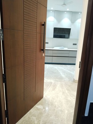 Bathroom in 3 BHK Apartment at Jor Bagh – for Rent