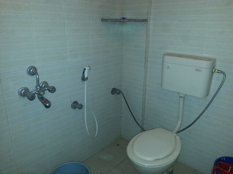 Bathroom, rt nagar 1 Bedroom 700 Sq.Ft. Independent House In Rt Nagar Bangalore 10588957
