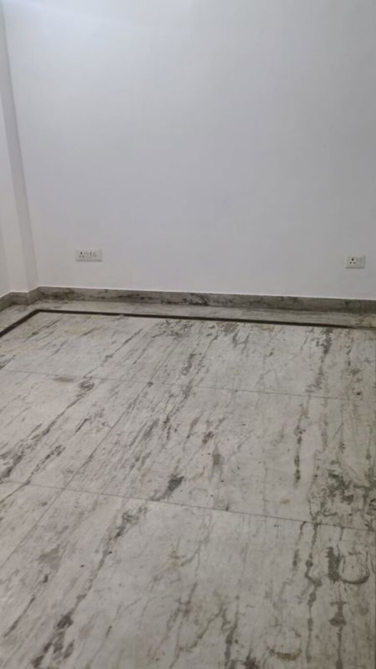 Room, rwa-apartments-sector-122 3 Bedroom 1800 Sq.Ft. Independent House In Sector 122 Noida 10588954