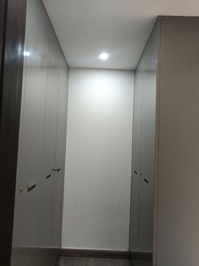 undefined, east of kailash 4 Bedroom 2500 Sq.Ft. Builder Floor In East Of Kailash Delhi 10588965