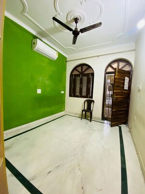 Room in 4 BHK Builder Floor at Nawada – for Rent