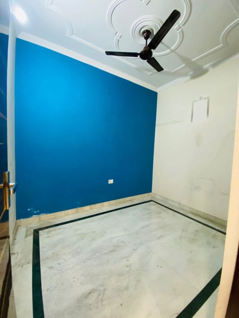 Room, nawada 4 Bedroom 140 Sq.Ft. Builder Floor In Nawada Delhi 10588949