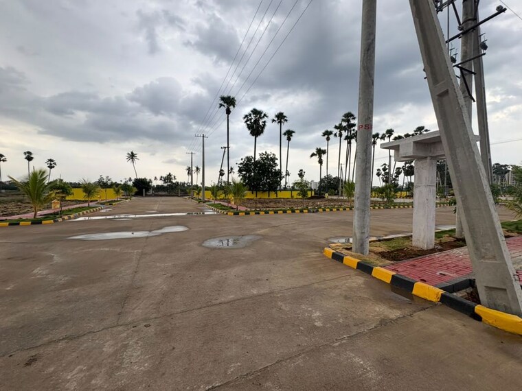 Garden, vuyyuru  1200 Sq.Ft. Plot In Vuyyuru Krishna 10588956