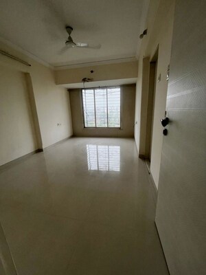 Bedroom in 3 BHK Apartment at Chembur – for Rent
