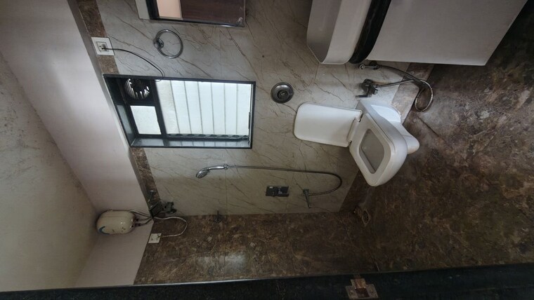 Bathroom, atul-blue-fortune 1.5 Bedroom 650 Sq.Ft. Apartment In Andheri East Mumbai 10588971