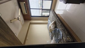 Room in 1.5 BHK Apartment at Atul Blue Fortune, Andheri East – for Sale