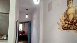 Building Lobby in 1 BHK Builder Floor at Sector 2 – for Rent