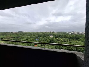 5 BHK Apartment – Garden View at Eisha Synergy, Salisbury Park - for Sale