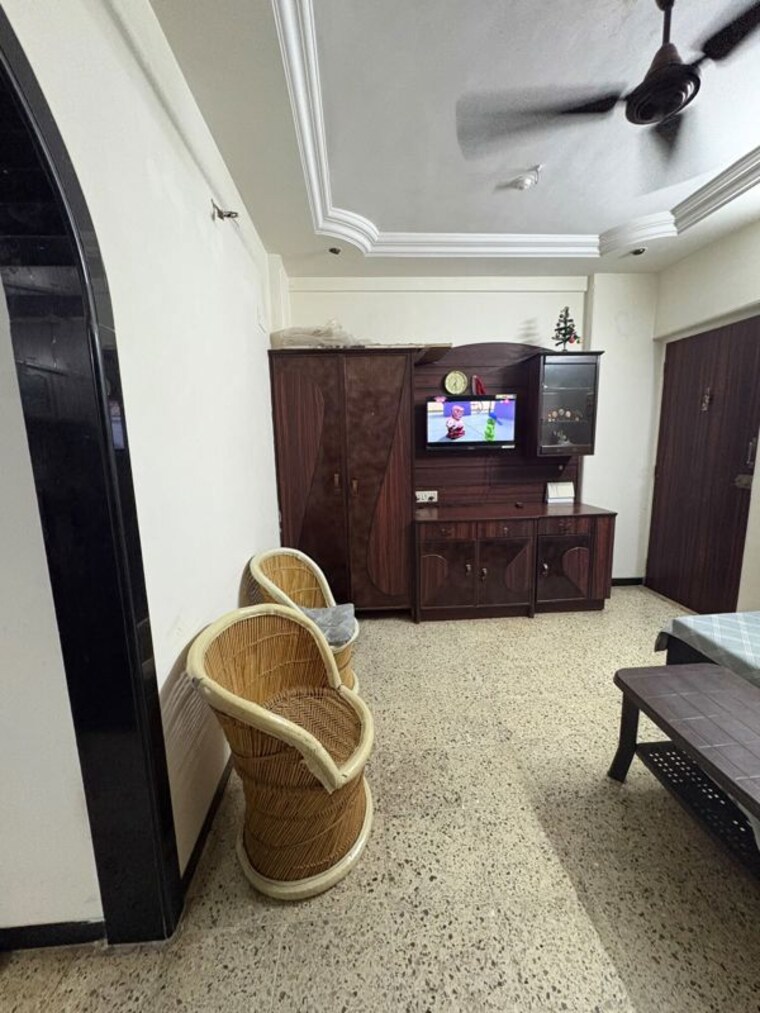 Living Room, lok-darshan 1 Bedroom 500 Sq.Ft. Apartment In Andheri East Mumbai 10588987