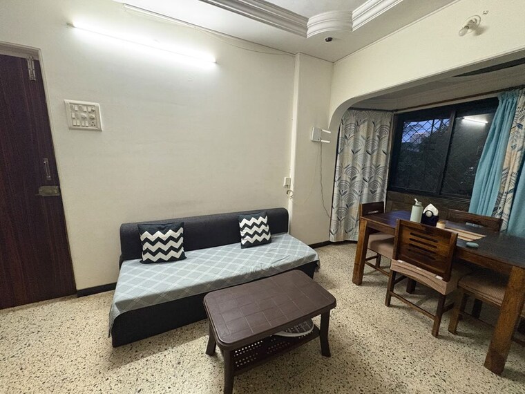 Living Room, lok-darshan 1 Bedroom 500 Sq.Ft. Apartment In Andheri East Mumbai 10588987