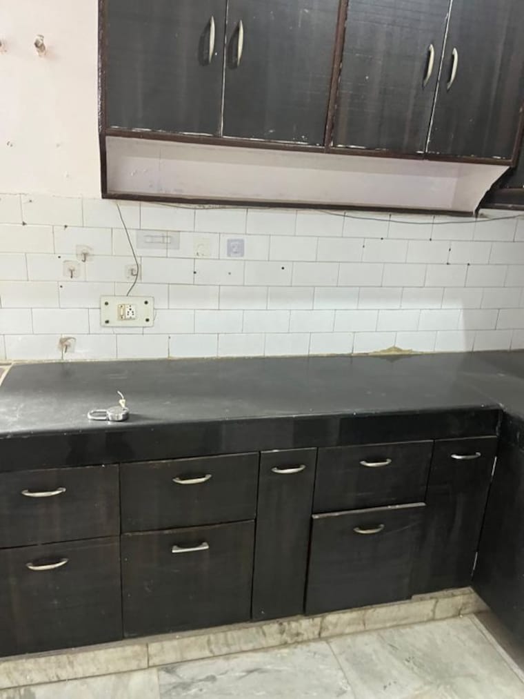 Kitchen, pratham-meghdoot-apartment 3 Bedroom 1800 Sq.Ft. Apartment In Sector 10a Gurgaon 10588992