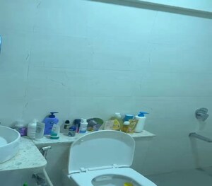 Furnished Amenities in 2 BHK Apartment at Sugee Atharva, Prabhadevi – for Sale