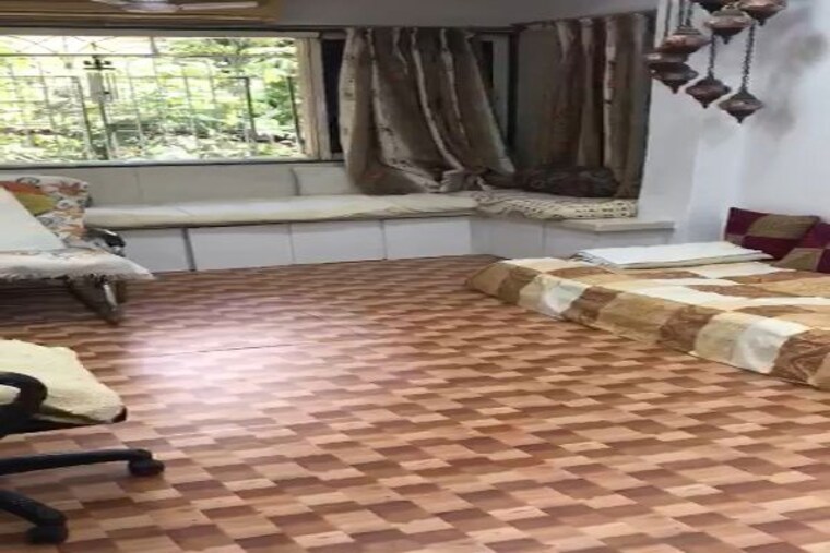 Living Room, santacruz west 1.5 Bedroom 560 Sq.Ft. Apartment In Santacruz West Mumbai 10589006