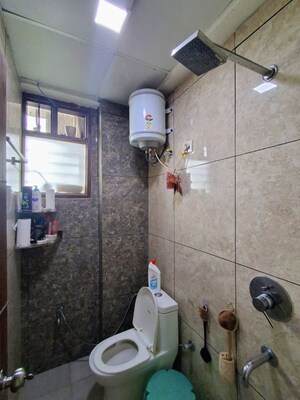 Bathroom in 2 BHK Builder Floor at Sector 45 – for Rent