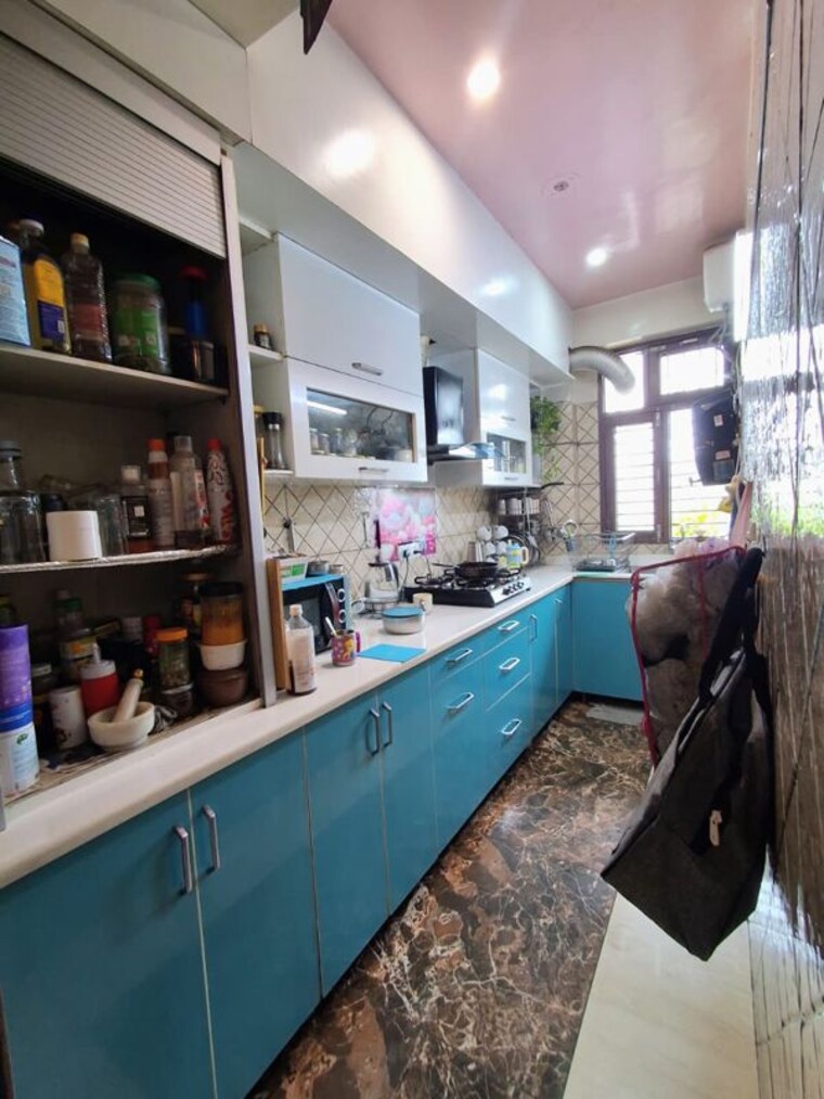 Kitchen, sector 45 2 Bedroom 161 Sq.Yd. Builder Floor In Sector 45 Gurgaon 10589014