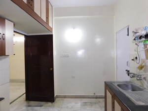 Room in 3 BHK Apartment at SMR Vinay Technopolis, Madhapur – for Rent