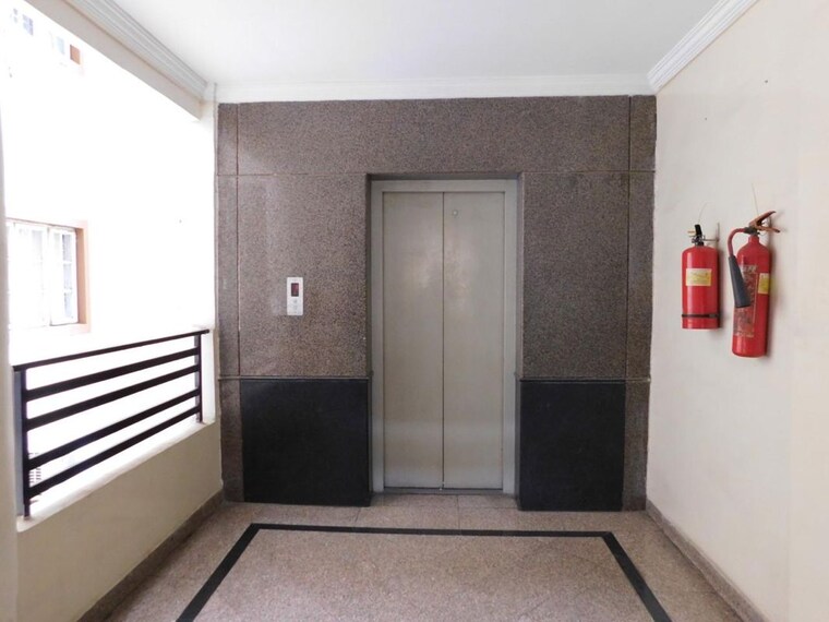 Room, smr-vinay-technopolis 3 Bedroom 1775 Sq.Ft. Apartment In Madhapur Hyderabad 10588998