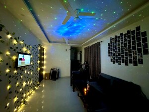Parking in 2 BHK Builder Floor at Sector 52 – for Rent