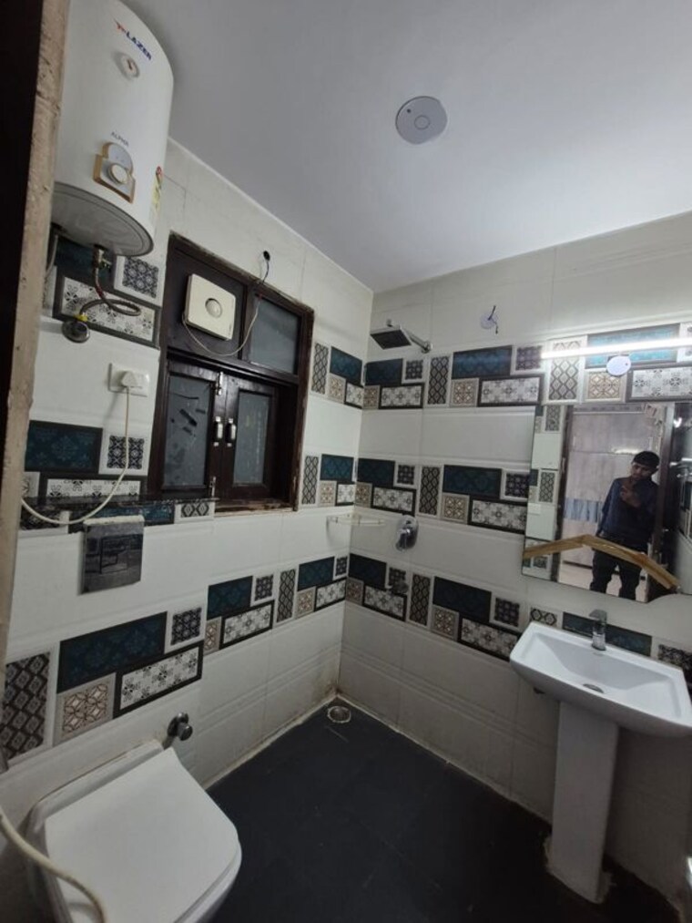Team Area, sector 45 4 Bedroom 263 Sq.Yd. Builder Floor In Sector 45 Gurgaon 10589053