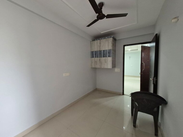 Room, sector 45 4 Bedroom 263 Sq.Yd. Builder Floor In Sector 45 Gurgaon 10589053