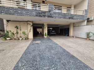 4 BHK Builder Floor – Exterior View View at Sector 45 - for Rent