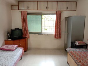 Bedroom in 2 BHK Apartment at Bhusari Colony – for Rent